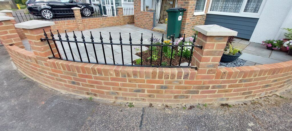 curved wall railing