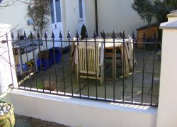 Wall railing